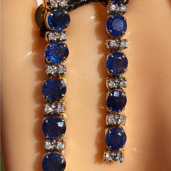New Natural Sapphire and Diamond Earrings in 18 K solid gold - Picture 4 of 7